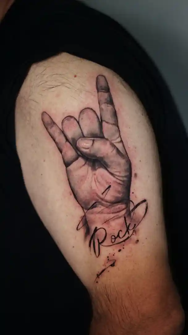 Blackwork 09